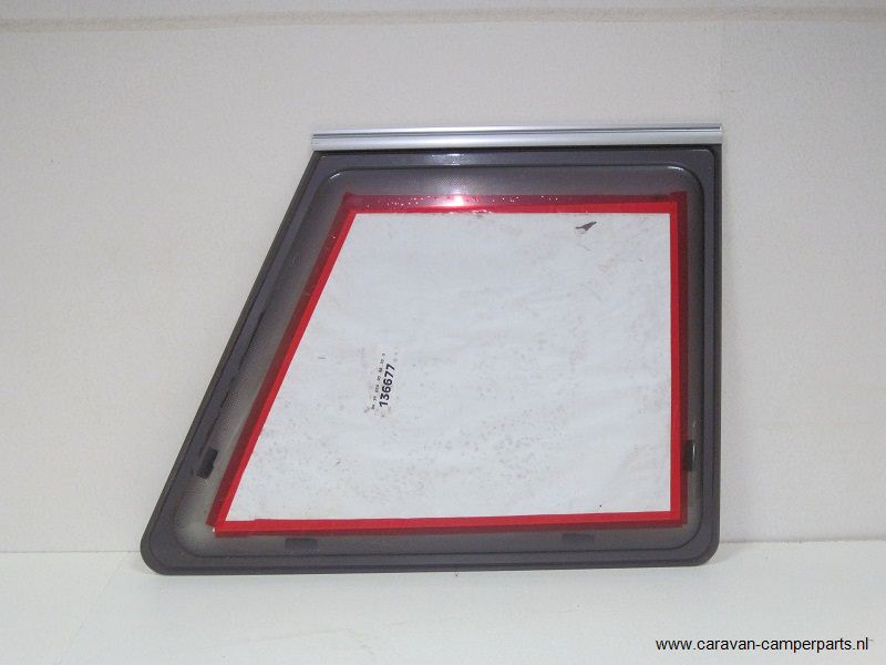 Beyerland 82/56 X 62 cm Trapezium links