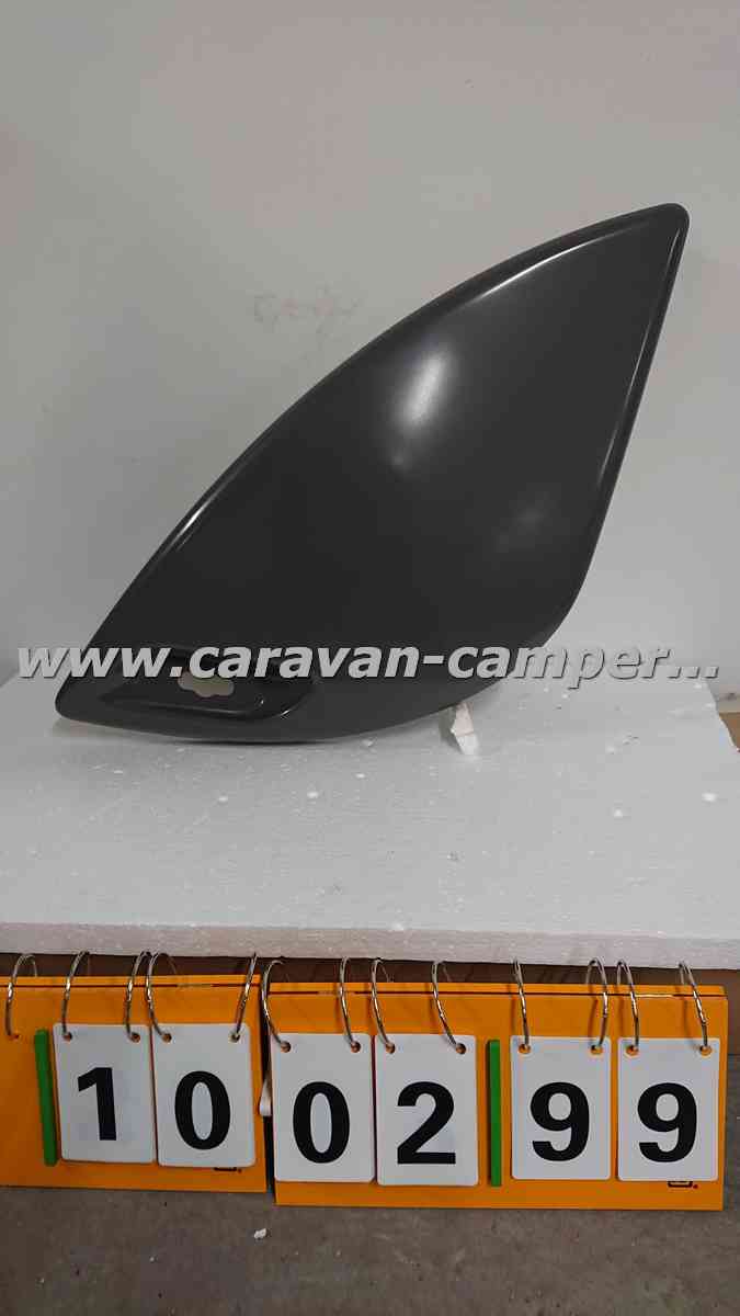 Knaus fronthoek Links bj 2006