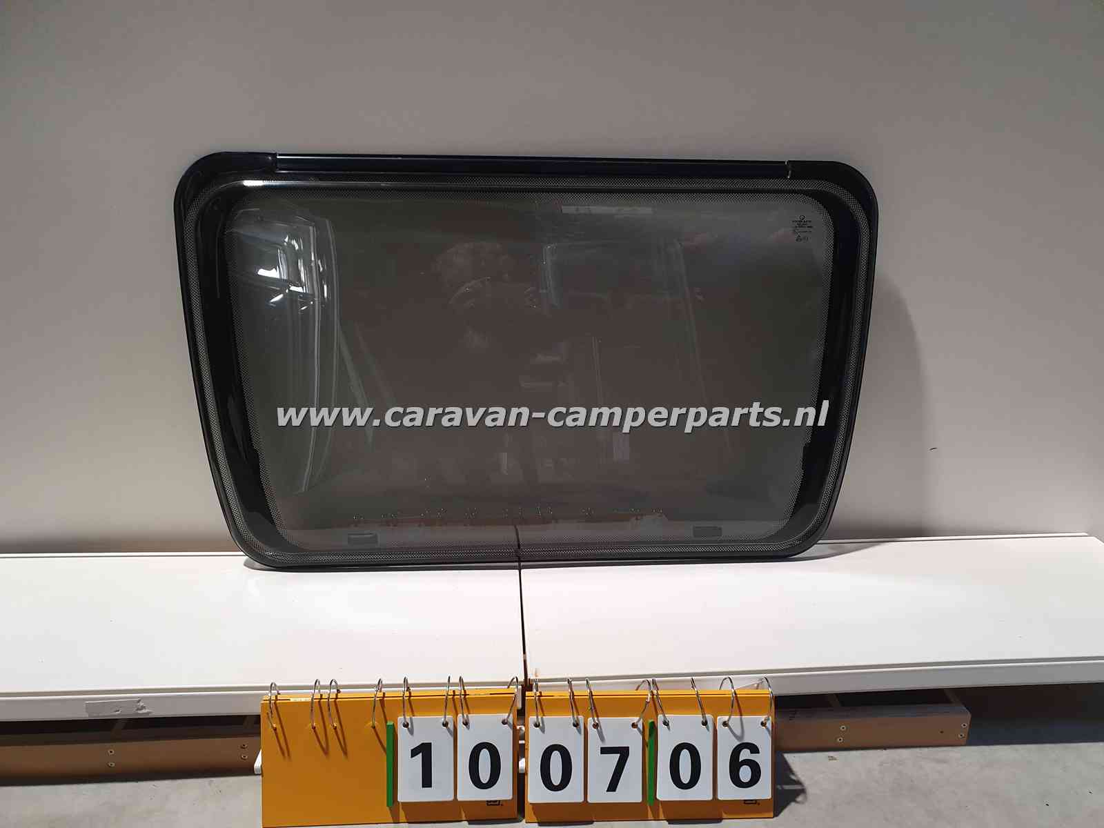 Sprite Cruiser 2017 raam 105x63cm