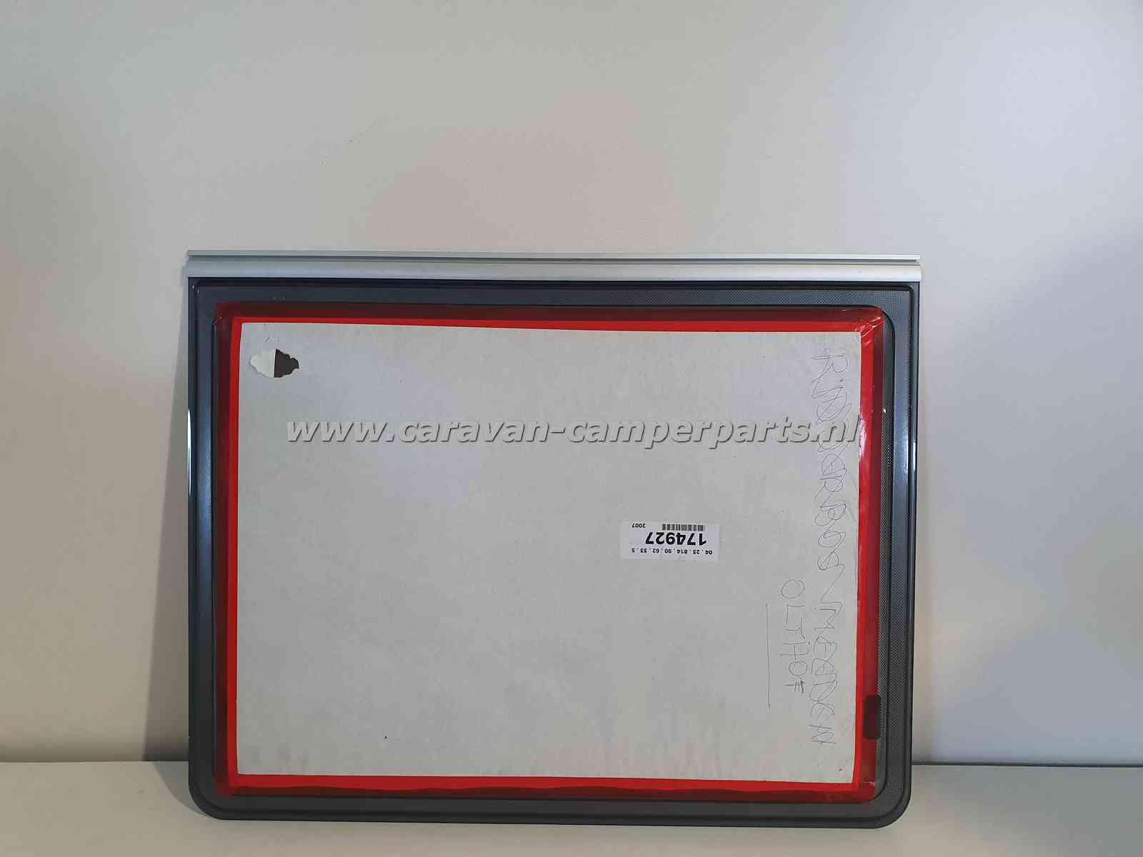 Burstner raam 75,5x58cm