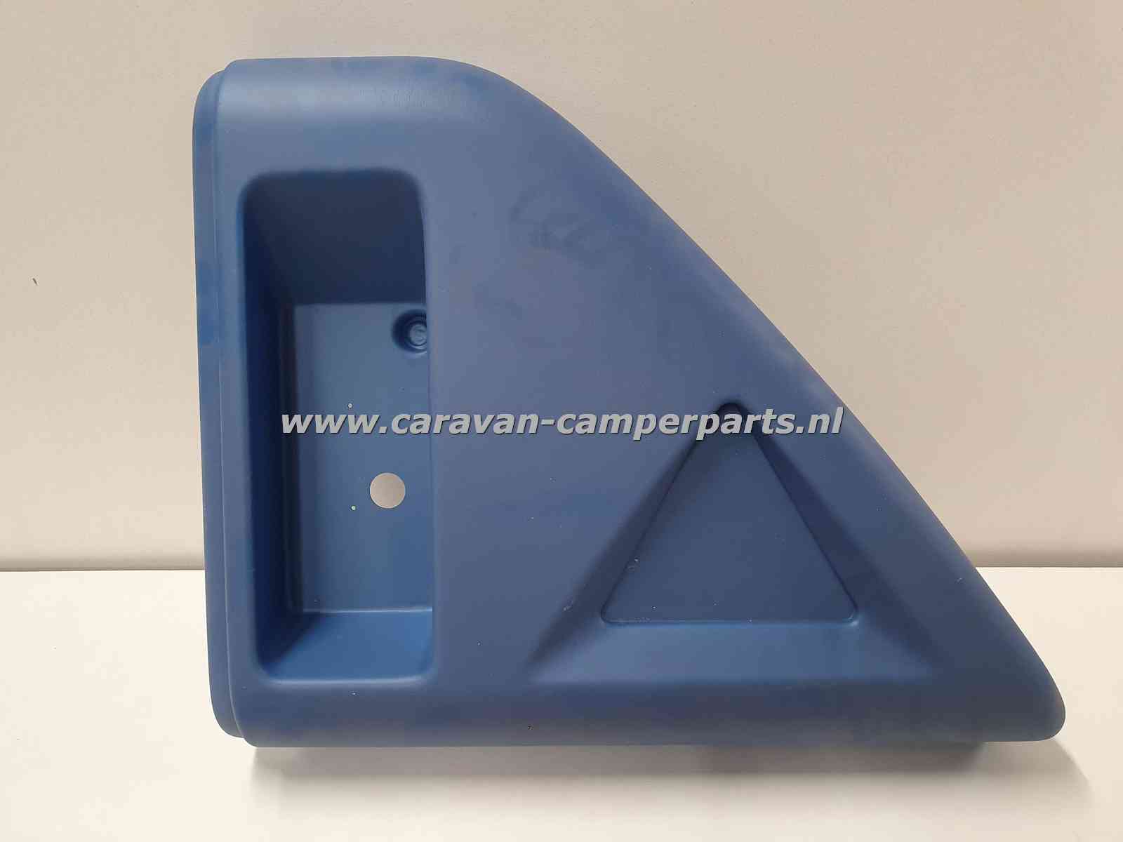 Knaus Sport & Fun bumperhoek links 2000