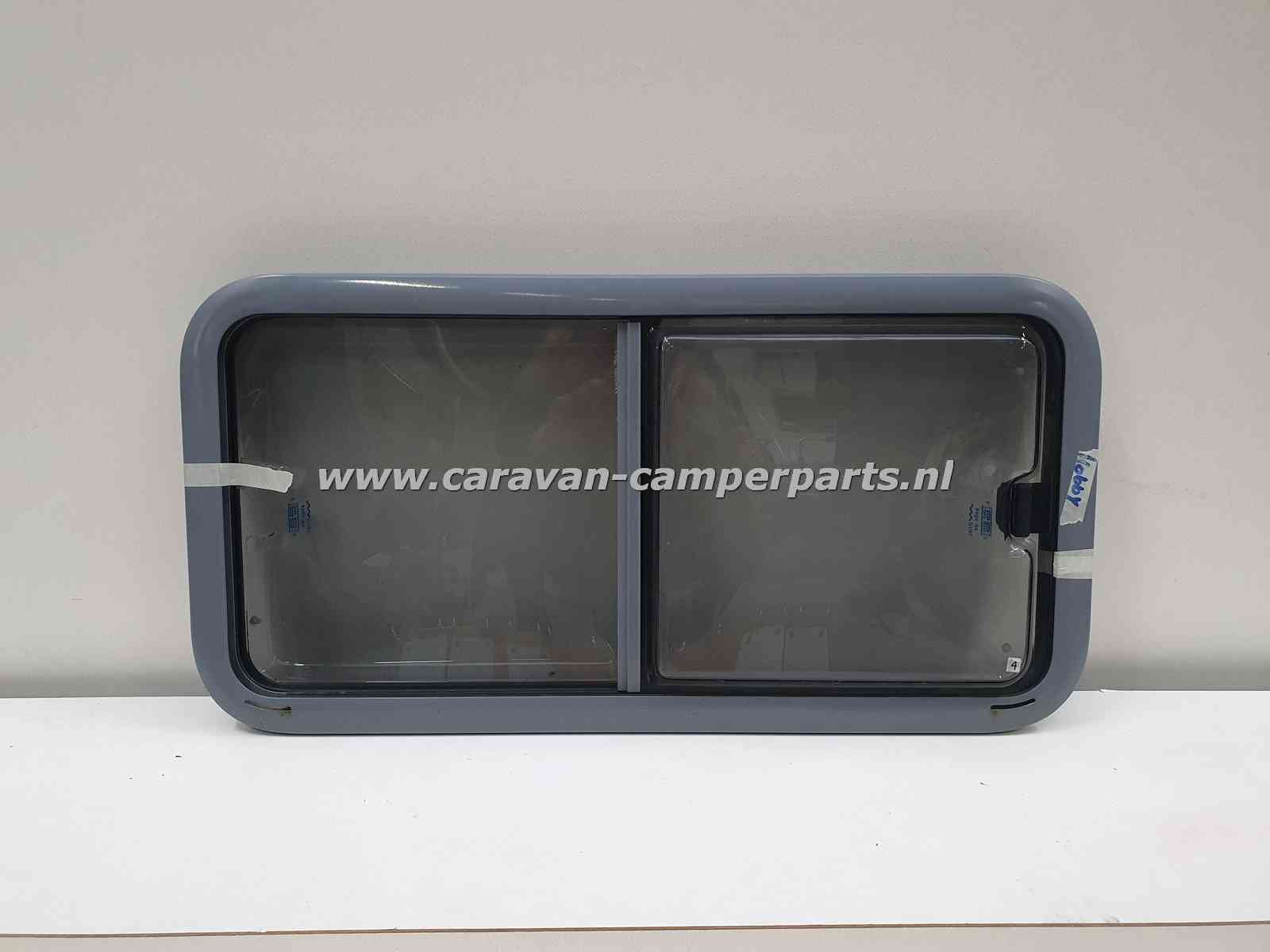 Hobby keukenraam 77x39cm 1997