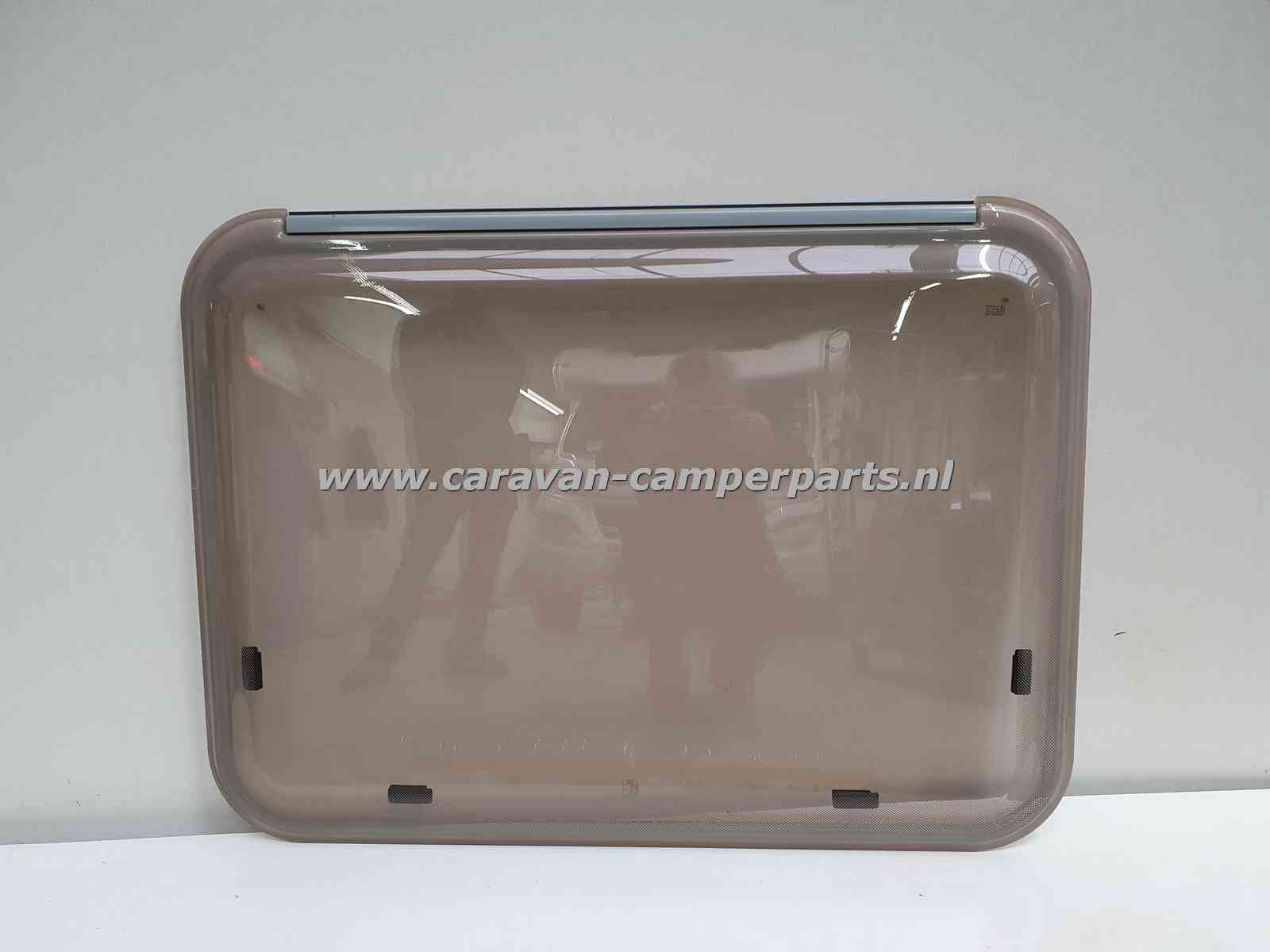 Knaus raam 88x64cm 2005