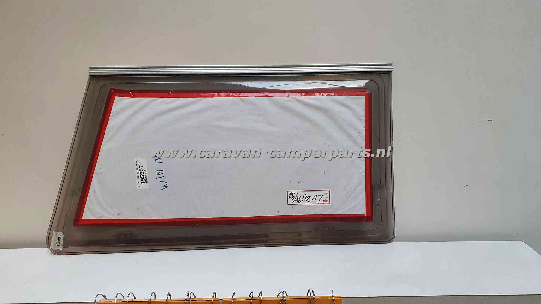 Hylander raam 1994 LV 114/99/60cm