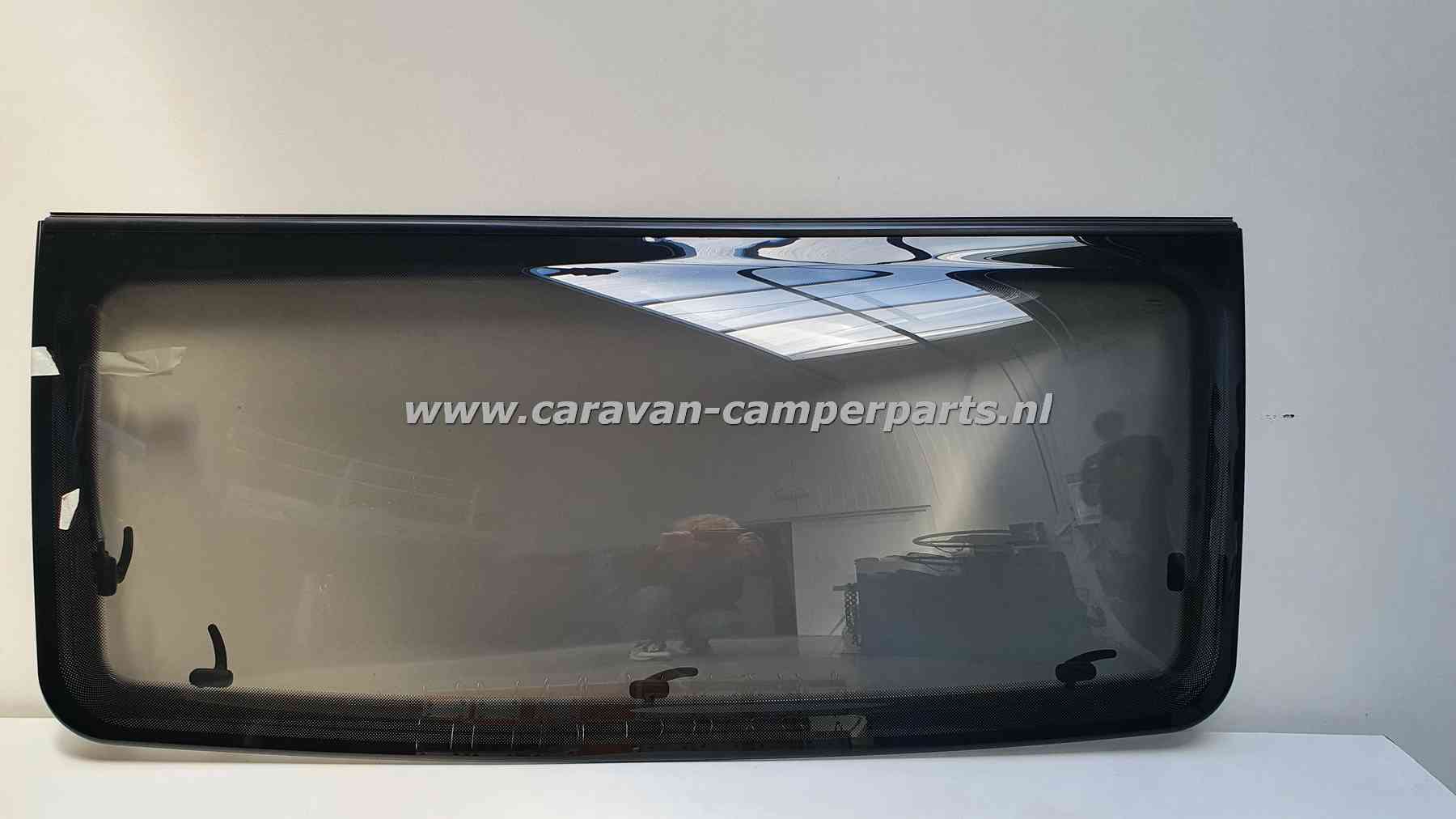 Fendt achterraam 150x68cm 2023