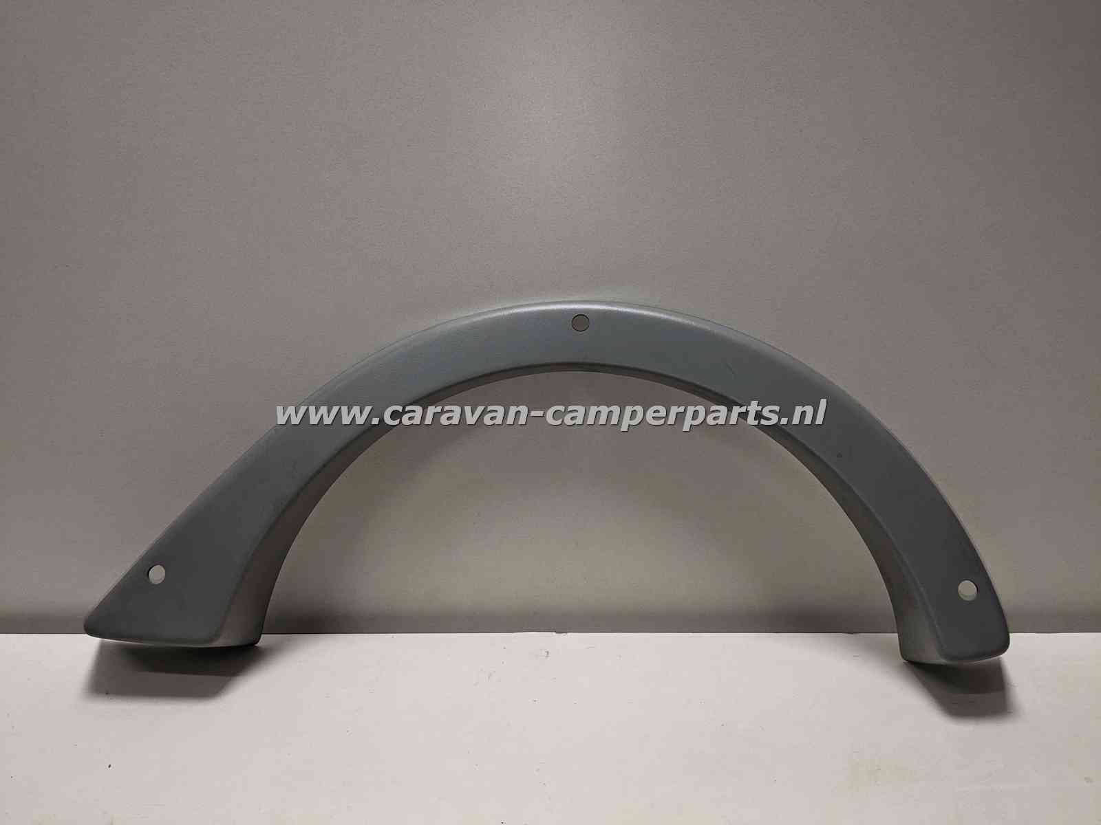 Knaus / Eifelland spatbord links 2002