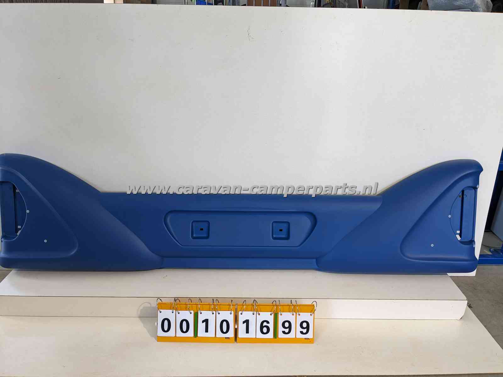 Knaus blue line bumper 217cm