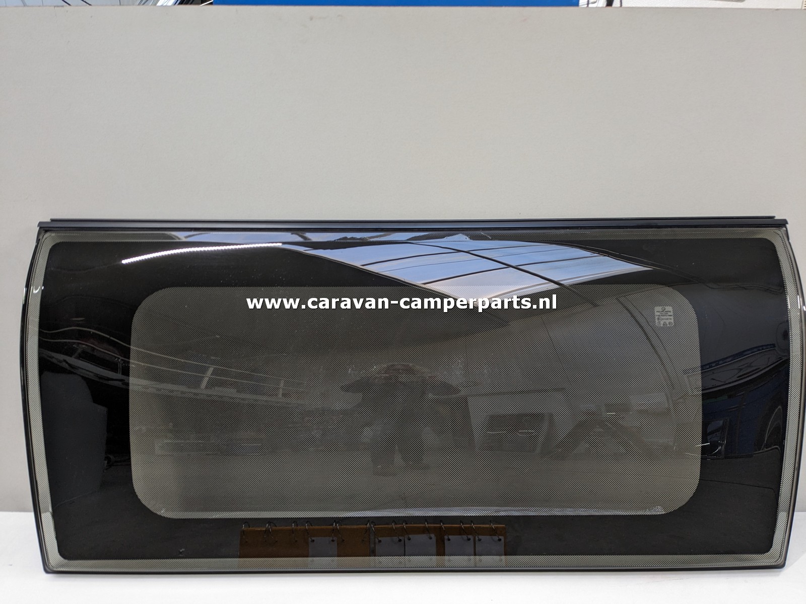 Adria voorraam gebogen 161x77cm 2019