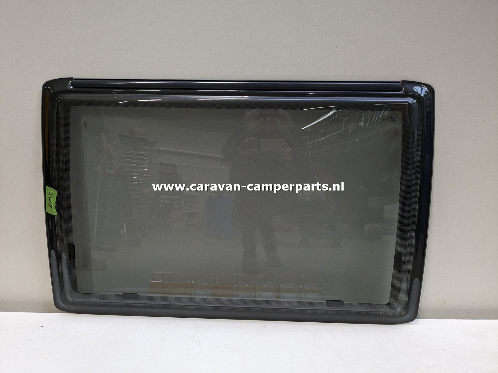 LMC raam 101x64cm 2008