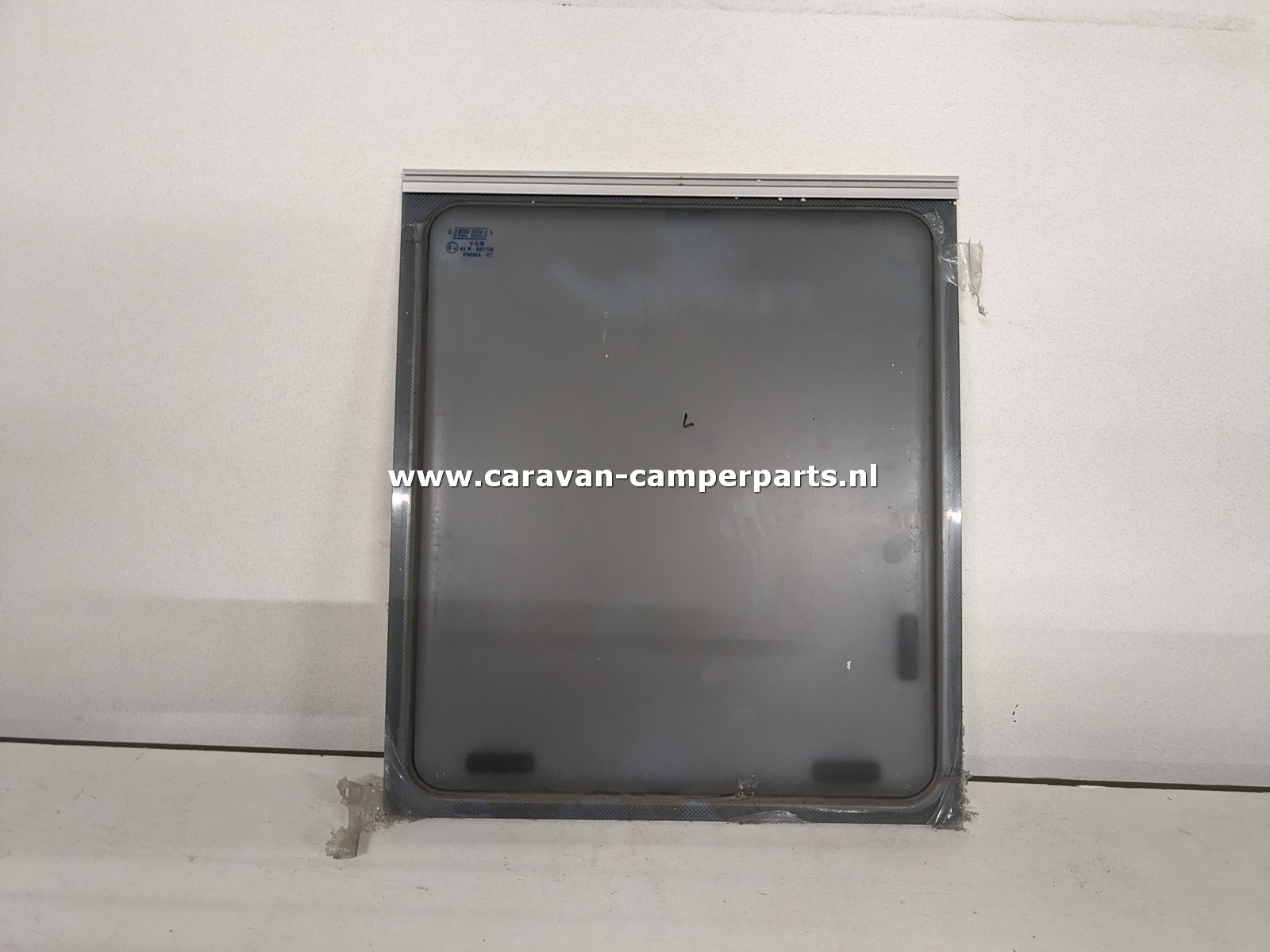 Hobby Camper toiletraam 40x45cm 02-06