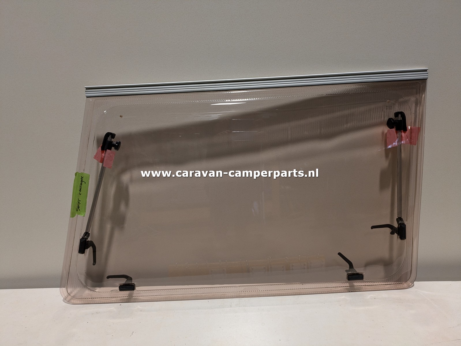Swift Challenger raam LV 107/62/63 1993