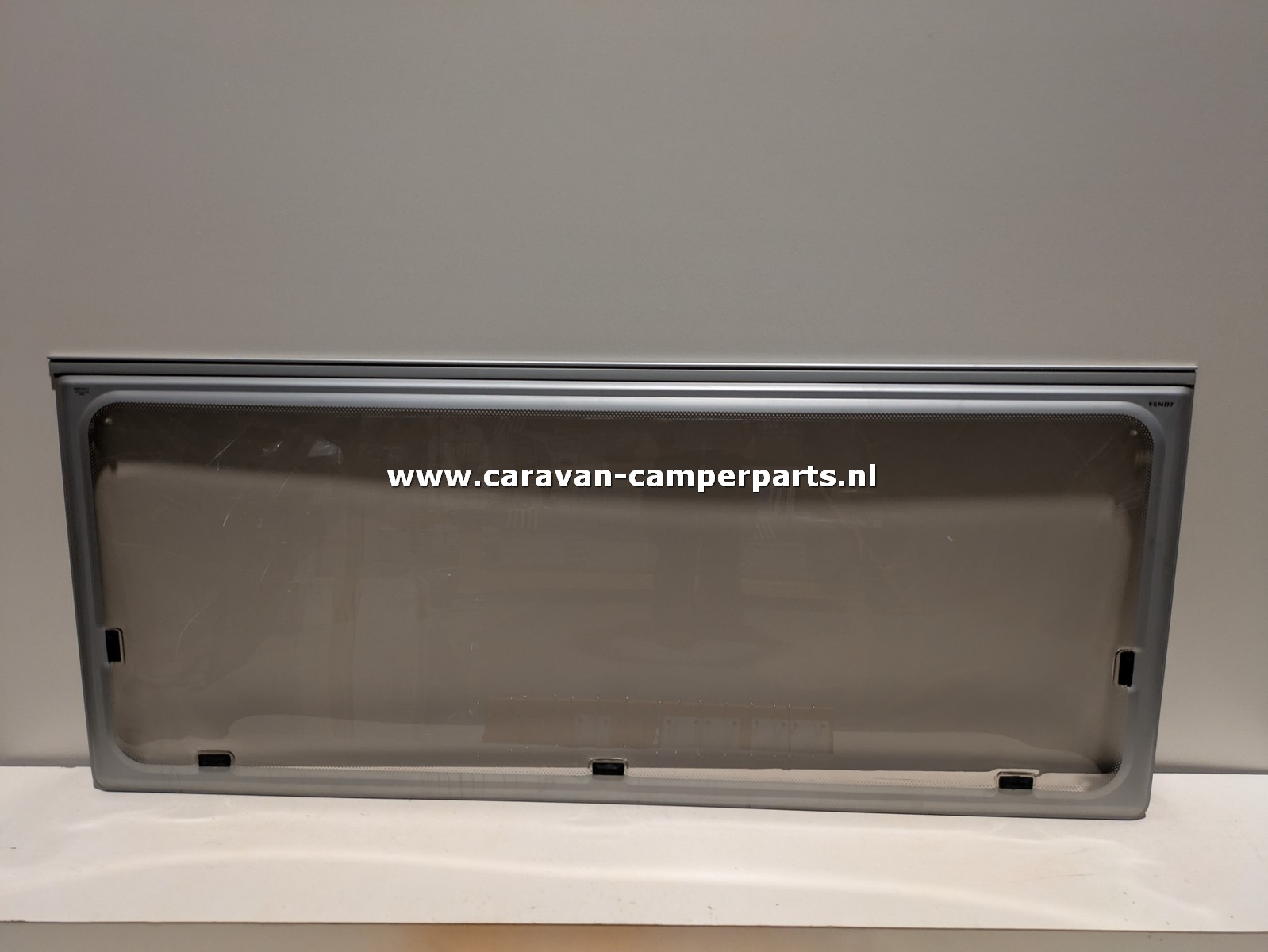 Fendt raam 153x63cm v+a 1997