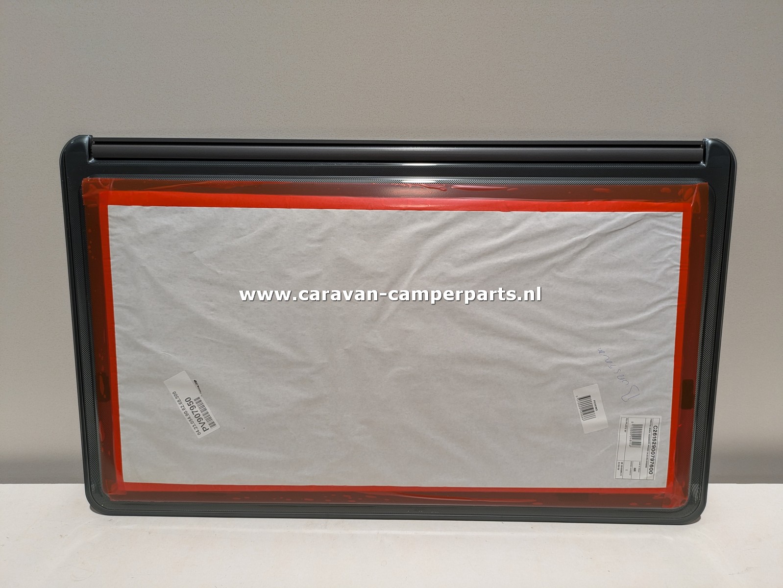 Burstner raam 96x58cm
