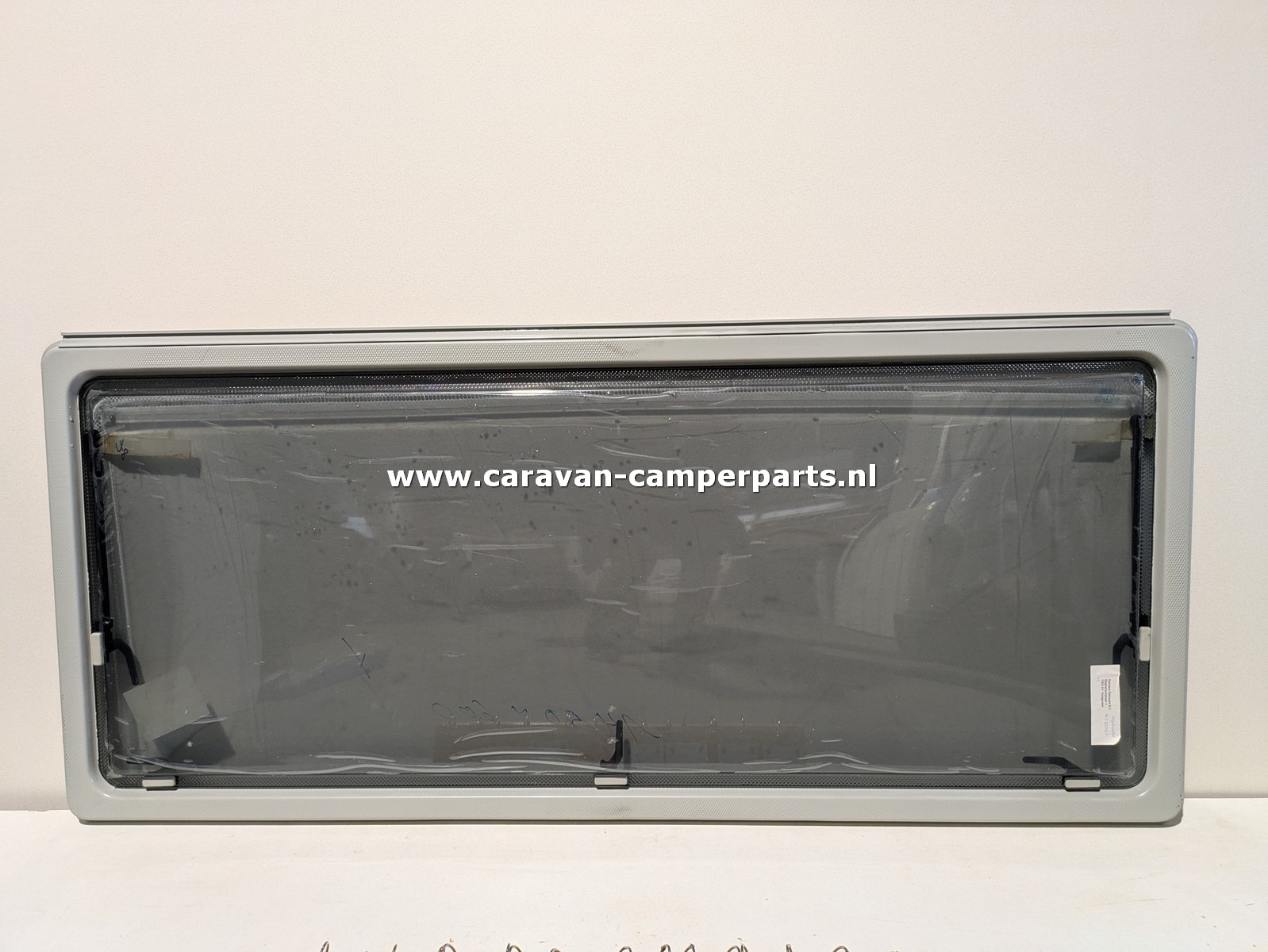 Knaus raam 152x66cm 1995