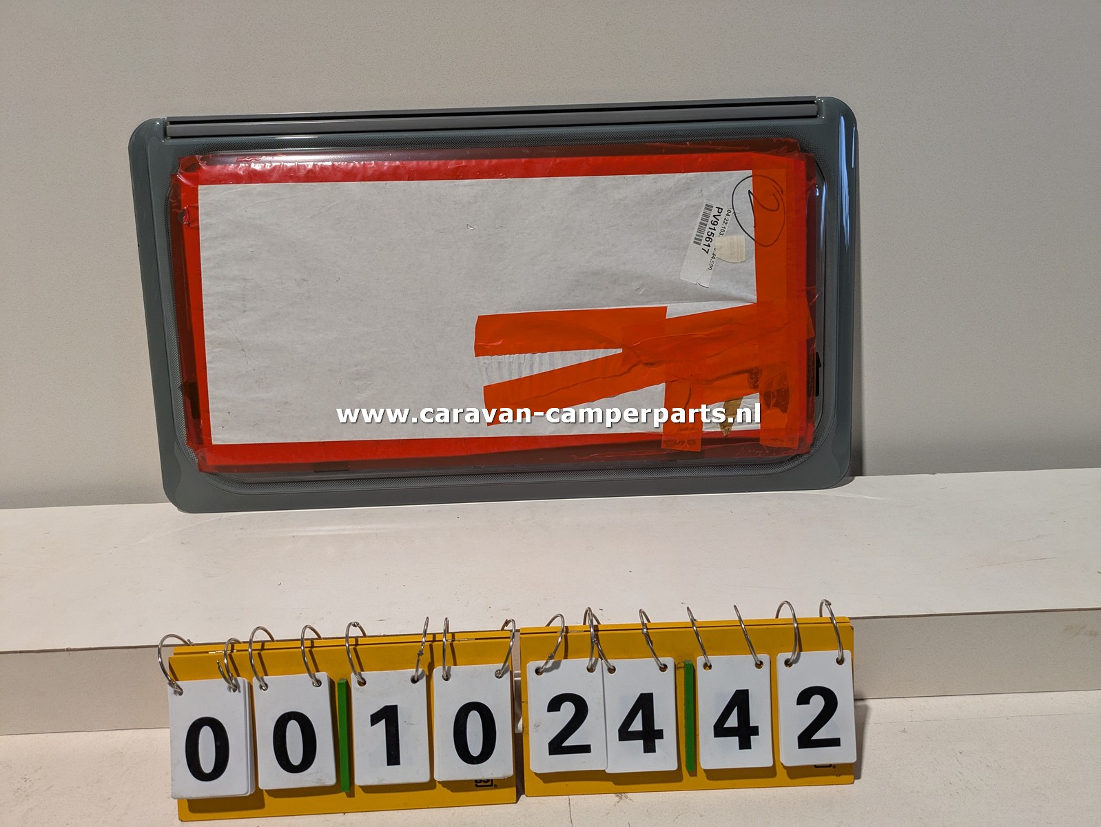 Polyplastic raam 88x48cm