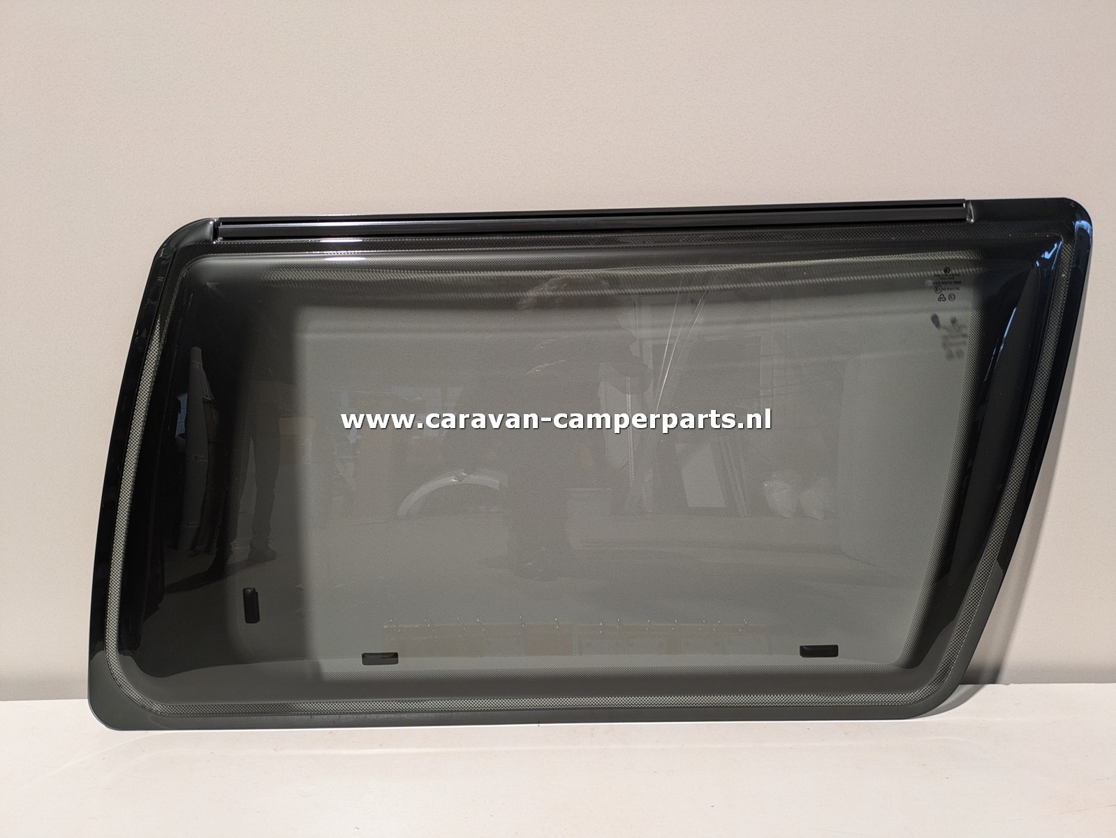 Dethleffs raam 114x64cm 2008
