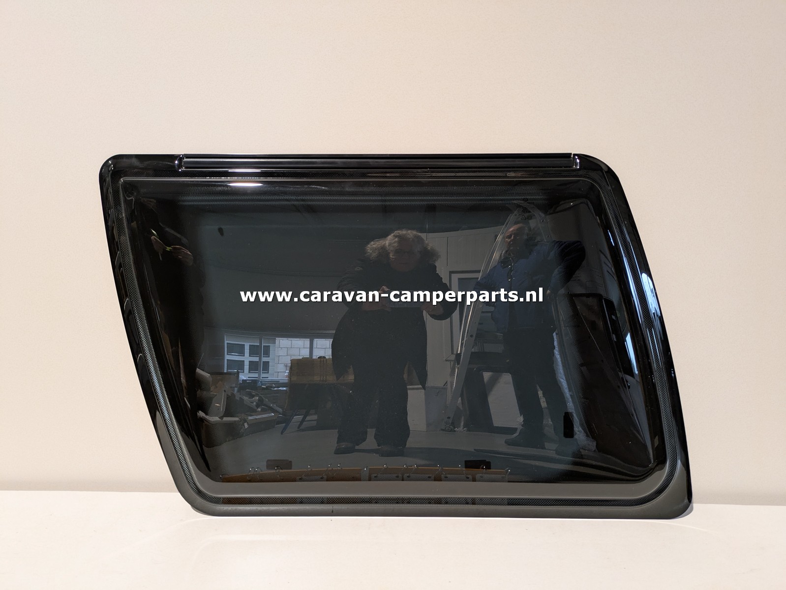 Dethelffs raam rechts 91x64cm 2008