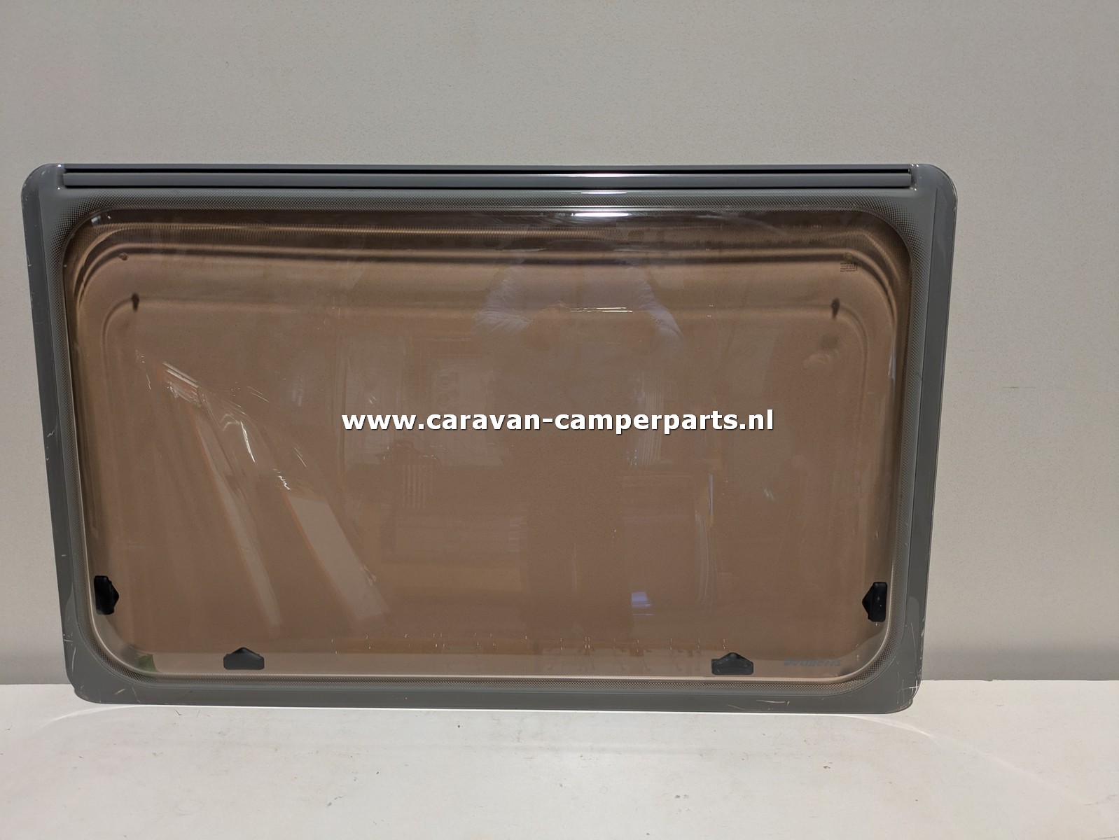 Dethleffs raam 98x60cm 2001
