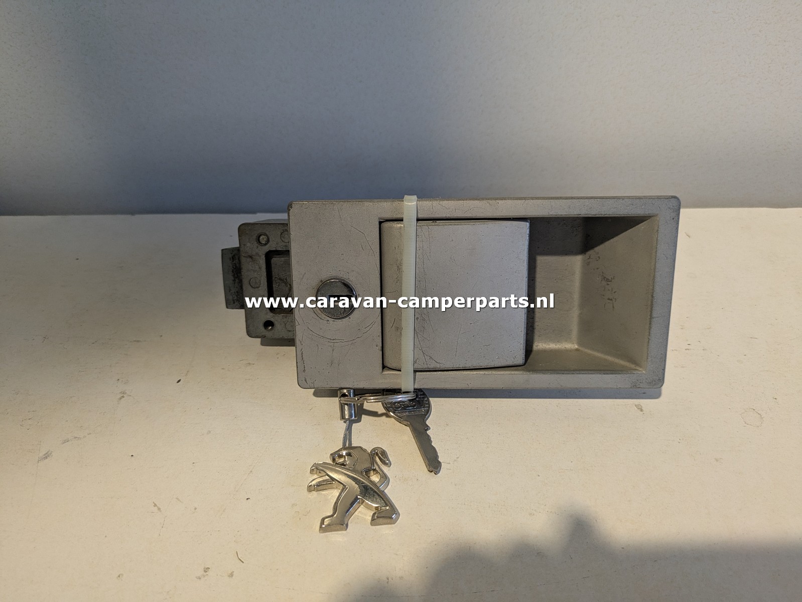 Deurslot buitenmaat 14,5cmx7,5cm
