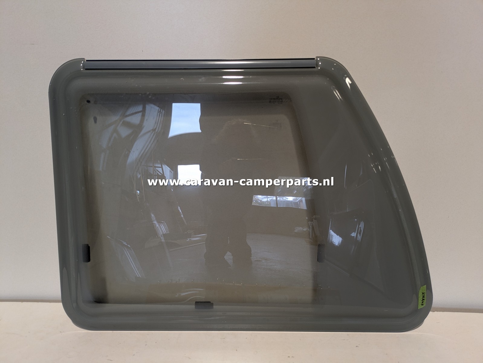 Knaus raam RV 91x68x65cm 2007