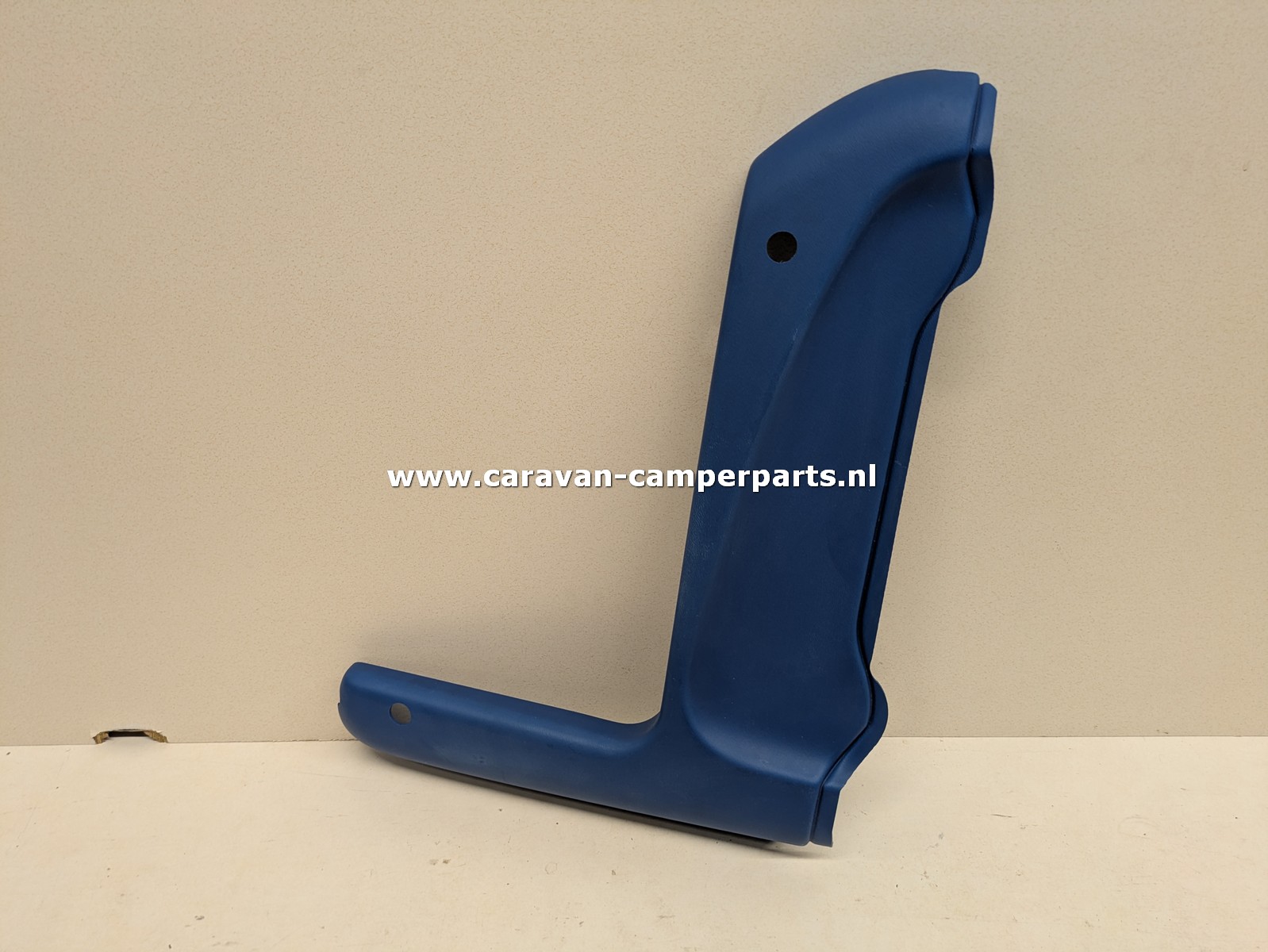 Knaus Blue line bumperhoek links