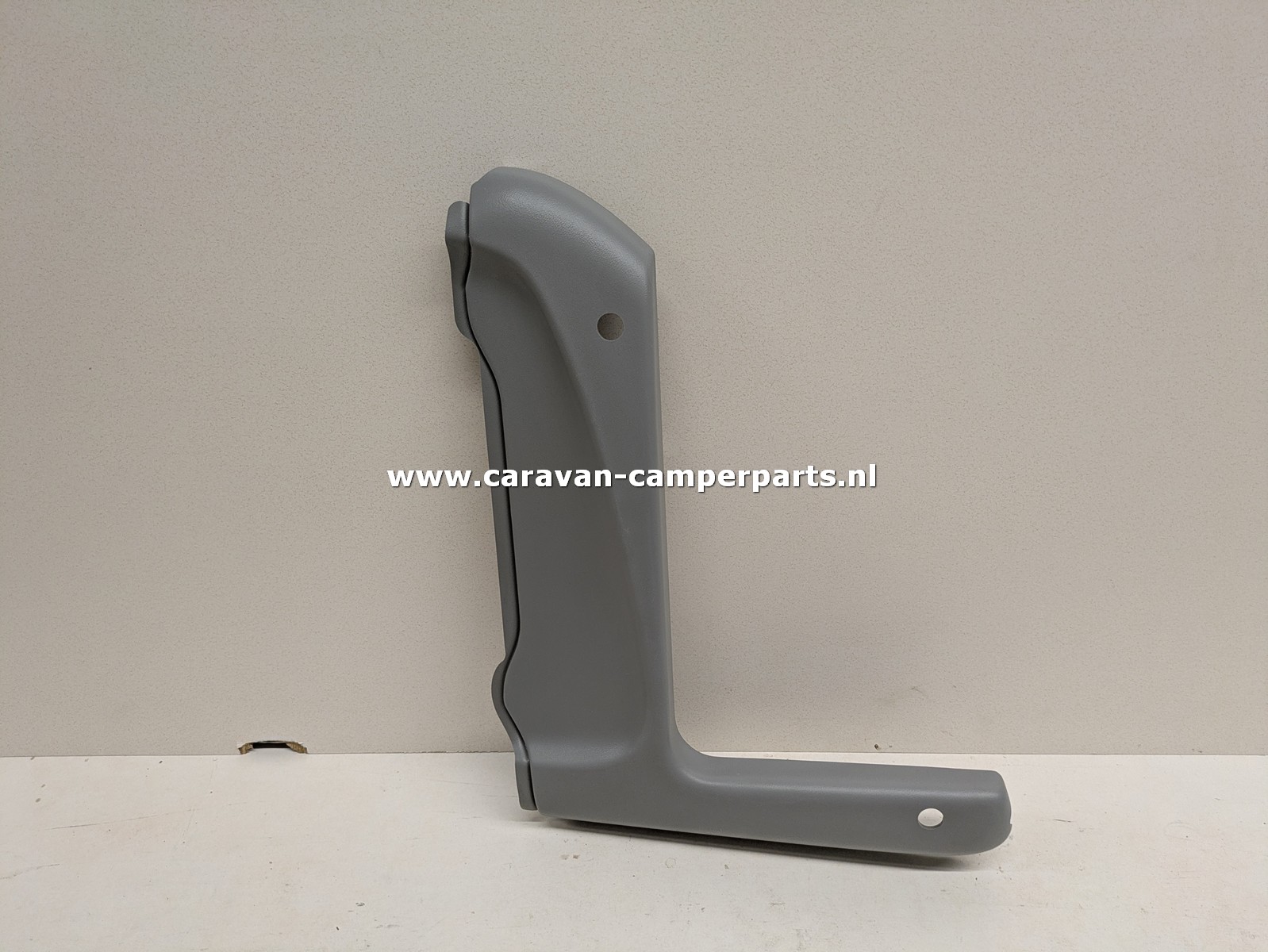 Knaus bumperhoek rechts