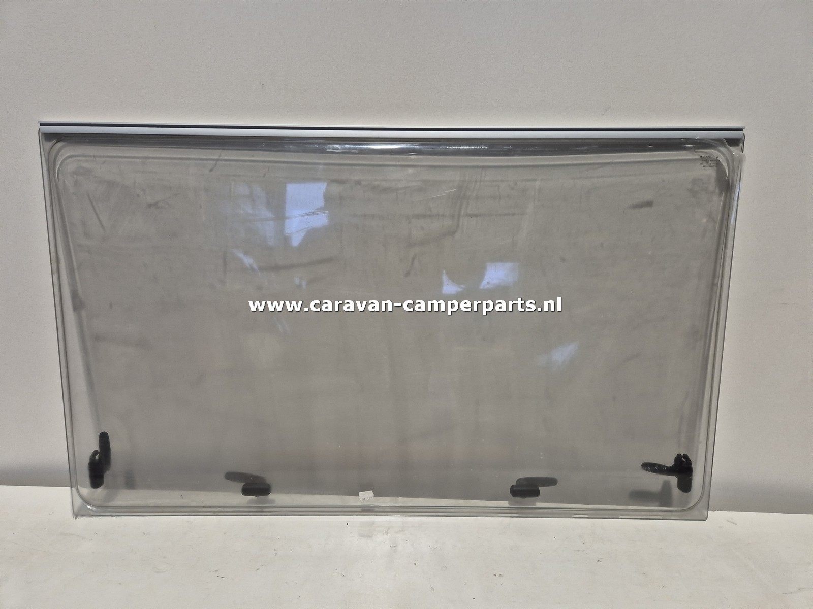 Seitz S5 raam 107x64cm