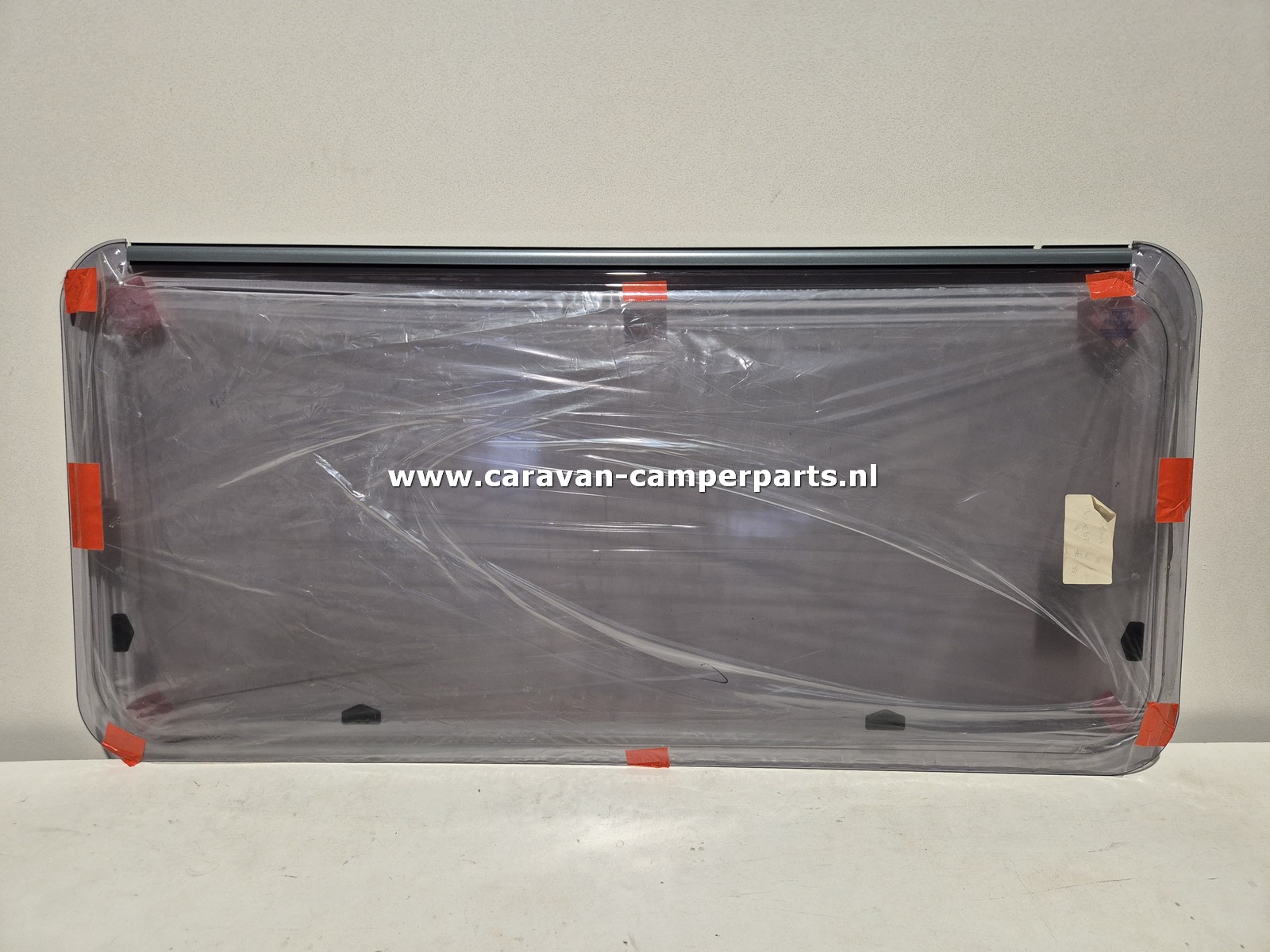 Caravelair raam 129x61cm 2006