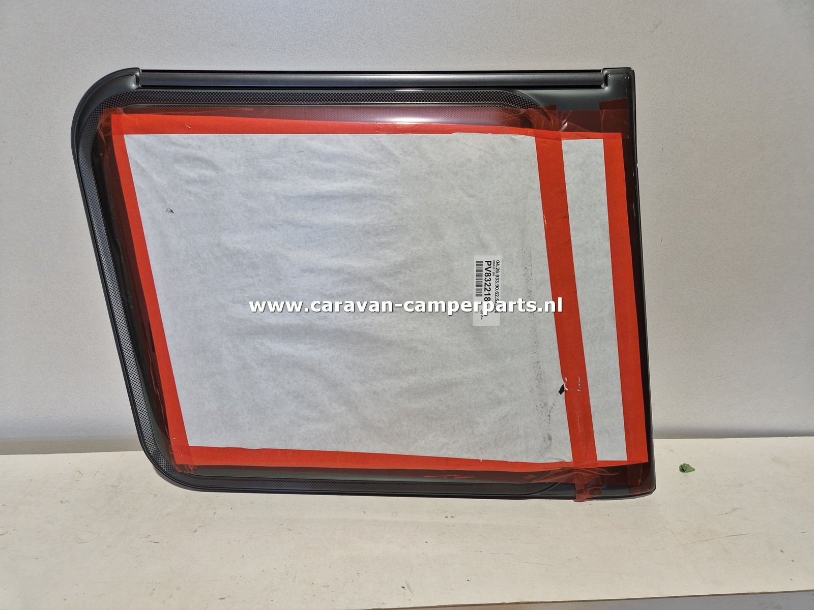 Eriba Touring voorraam R