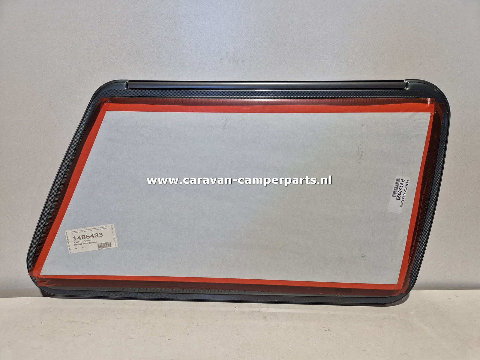 Eriba / Hymer raam LV gatmaat 900x550mm