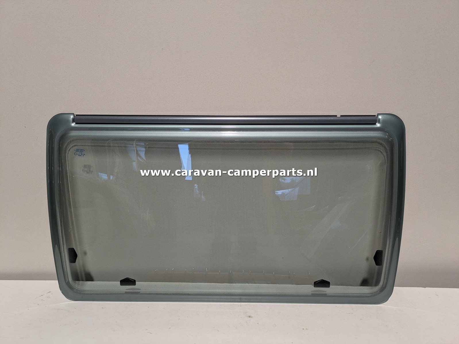 Caravelair raam 98x54cm 2008