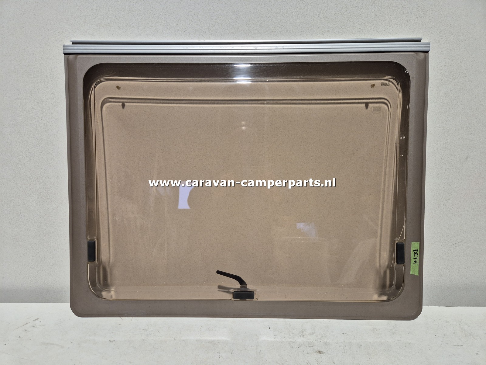 Dethleffs raam 77x59cm 1990