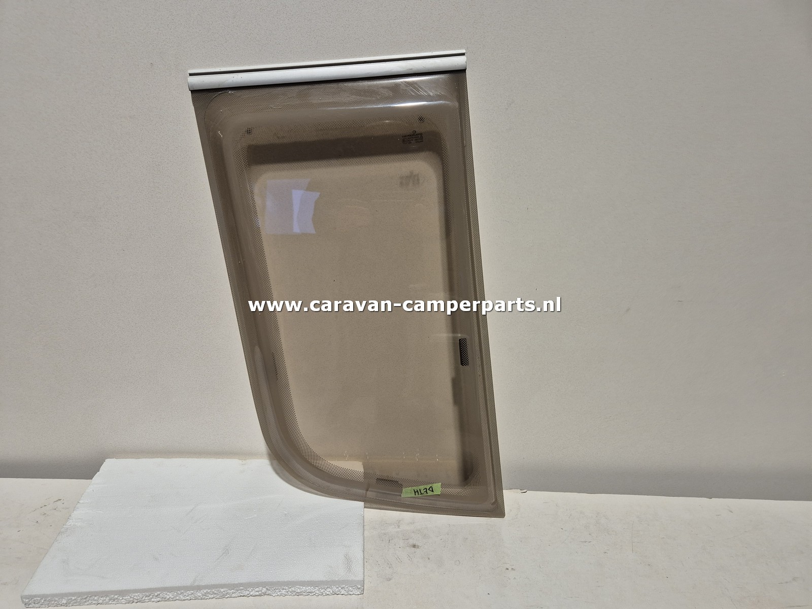 Dethleffs Lowlander raam RV 40x73cm