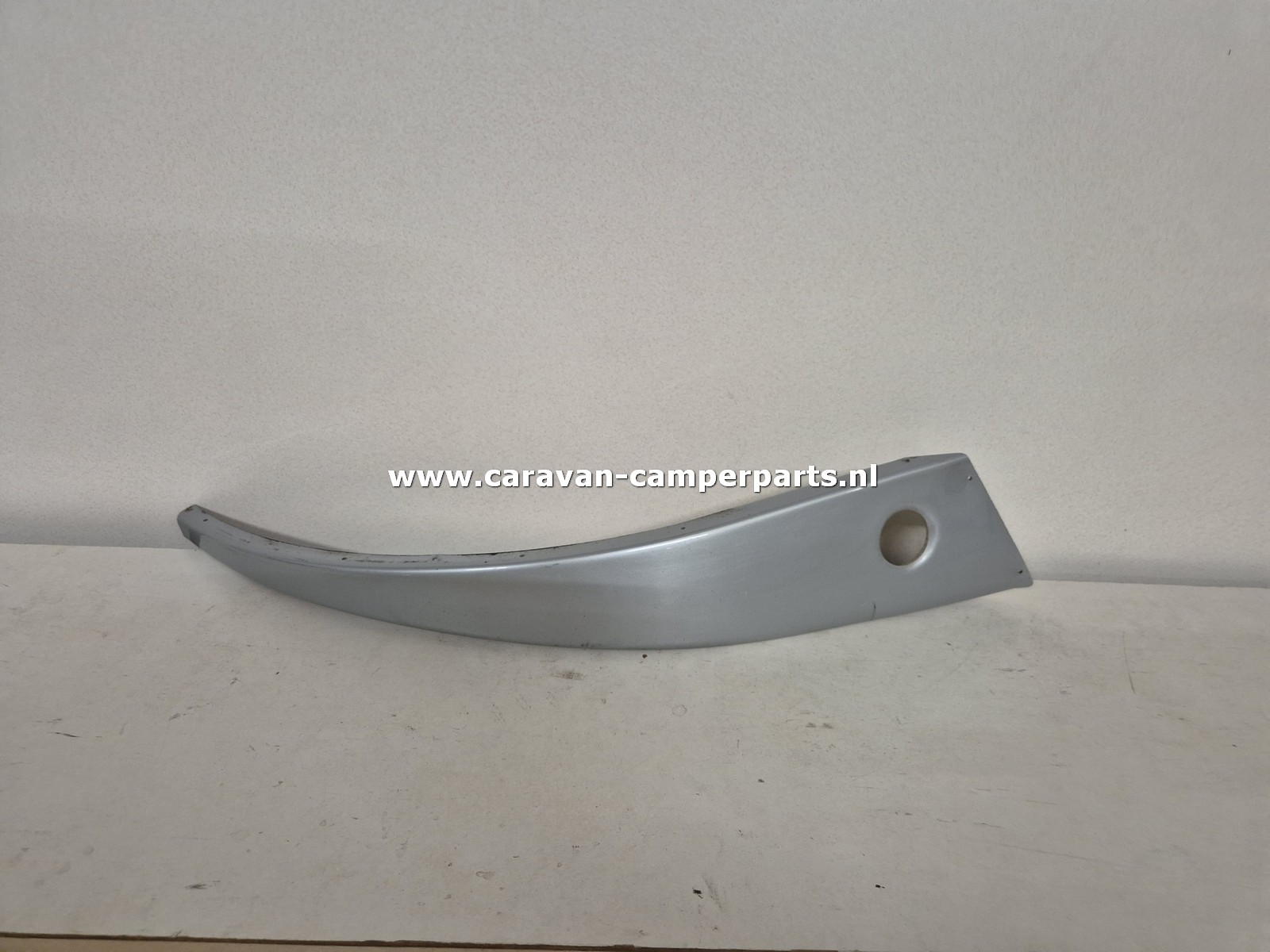 Eriba Touring fronthoekje Rechts 2008