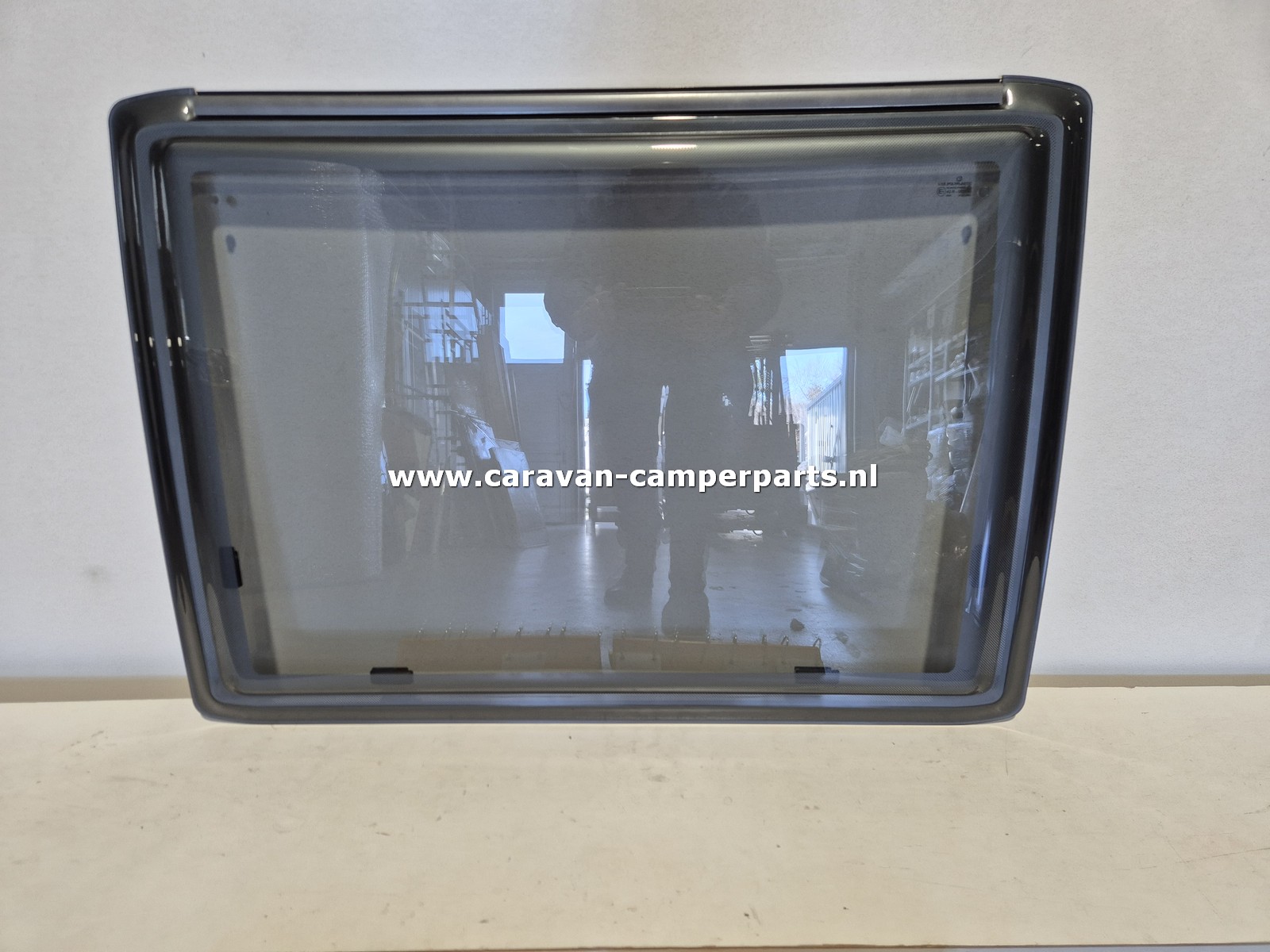 Polyplastic raam 92x64cm 2007