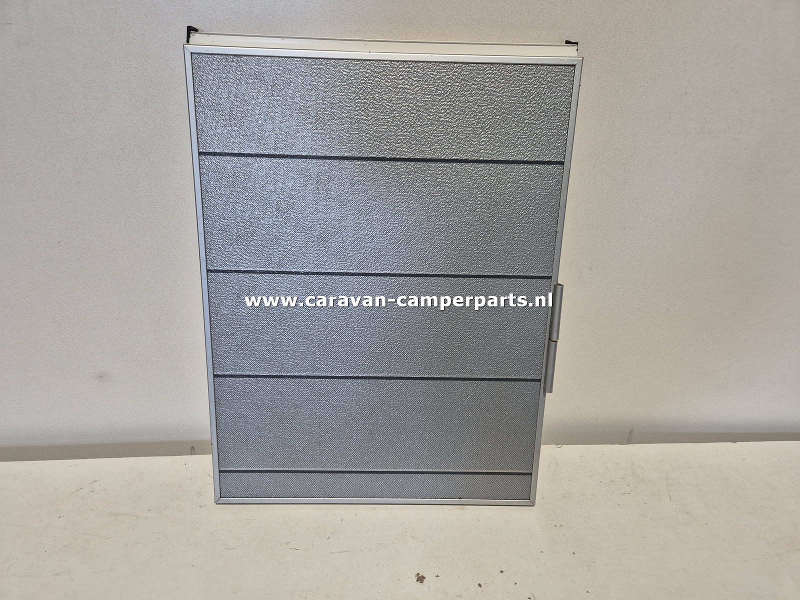 Kip Skyline onderdeur RD 51x69cm 2007