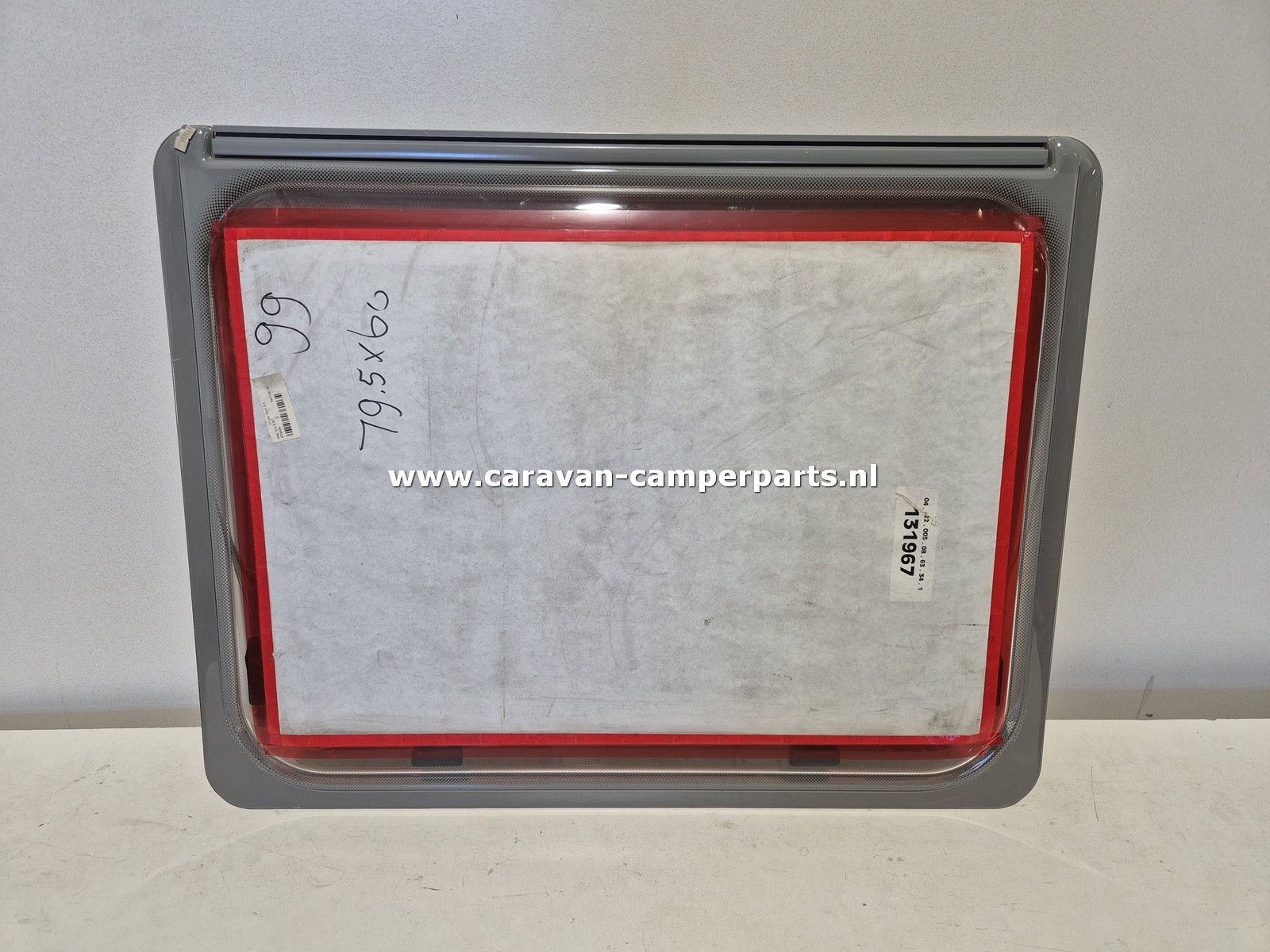 Dethleffs raam 79x60cm