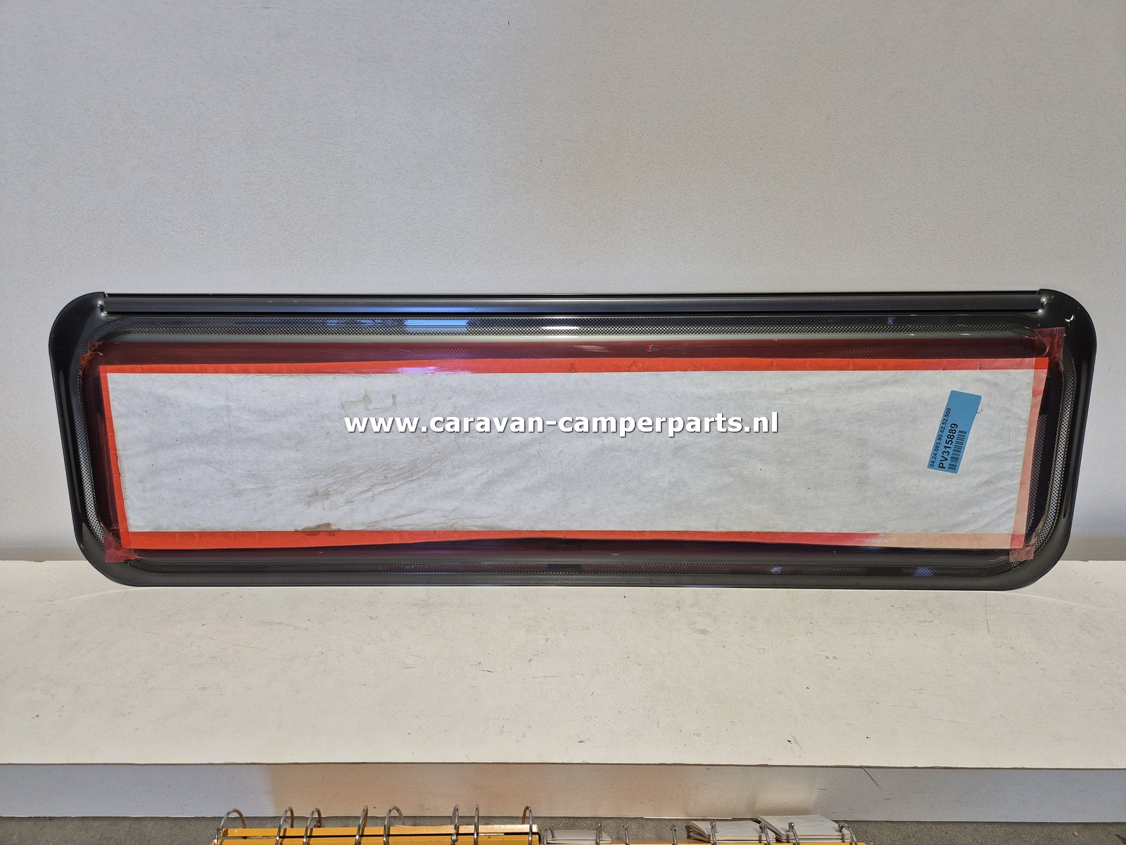 Polyplastic raam 128x38cm